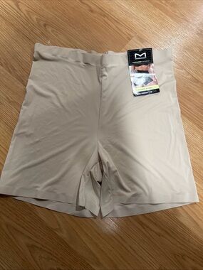 Maidenform Light control shaping shorty tummy & hip smoothing Sz.XL…181